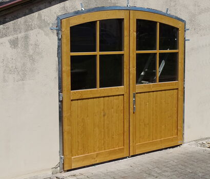 rustikales Garagentor