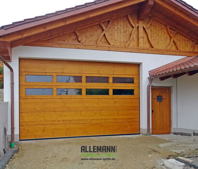 unterschiedliche Größen – eine durchlaufende Fensterhöhe