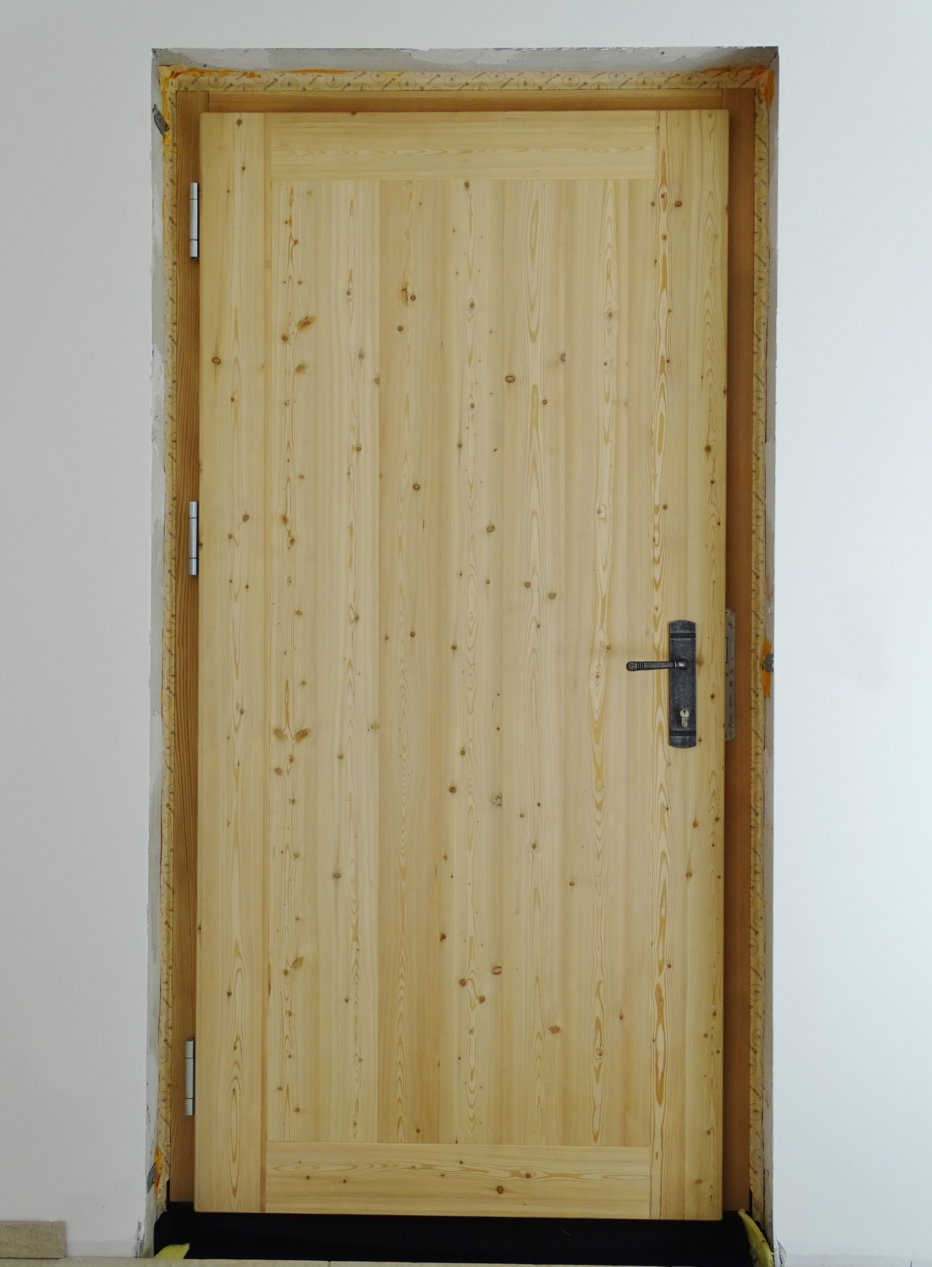 Holz-Haustür in Lärche, Innenseite